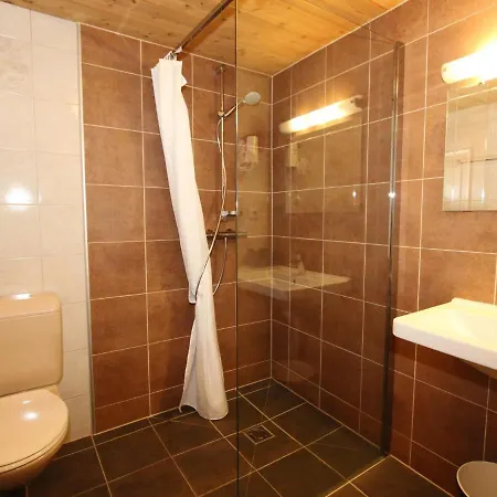 Spacious Holiday In Solden With Sauna Vakantiehuis Winkle